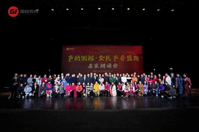 8a3dc3db3d1dfae30dd3bd480700932e